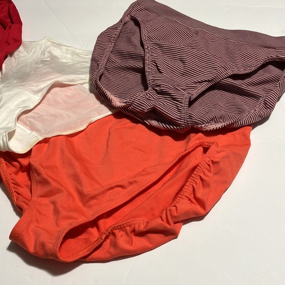 Victoria's Secret Bras and Underwear Intimates Collection 36C and Medium - Picture 6 of 11